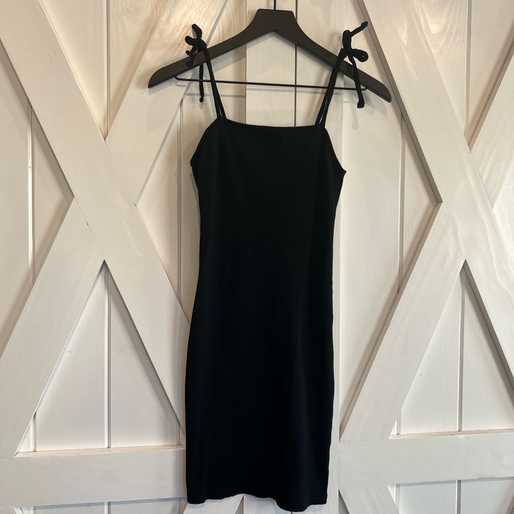 RIBBED MINI DRESS